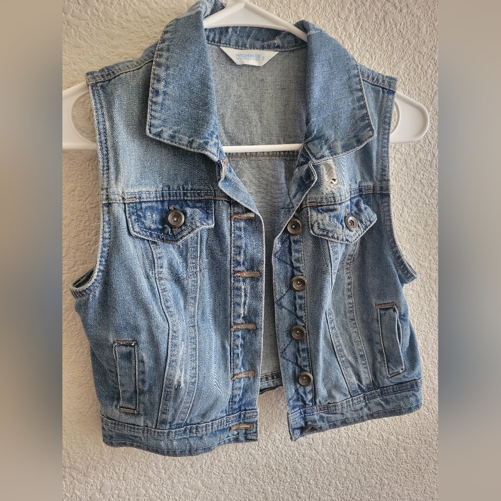 Jean Vest